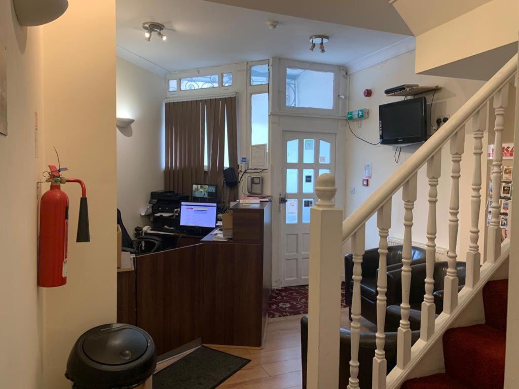 City Lodge London 2* Londen